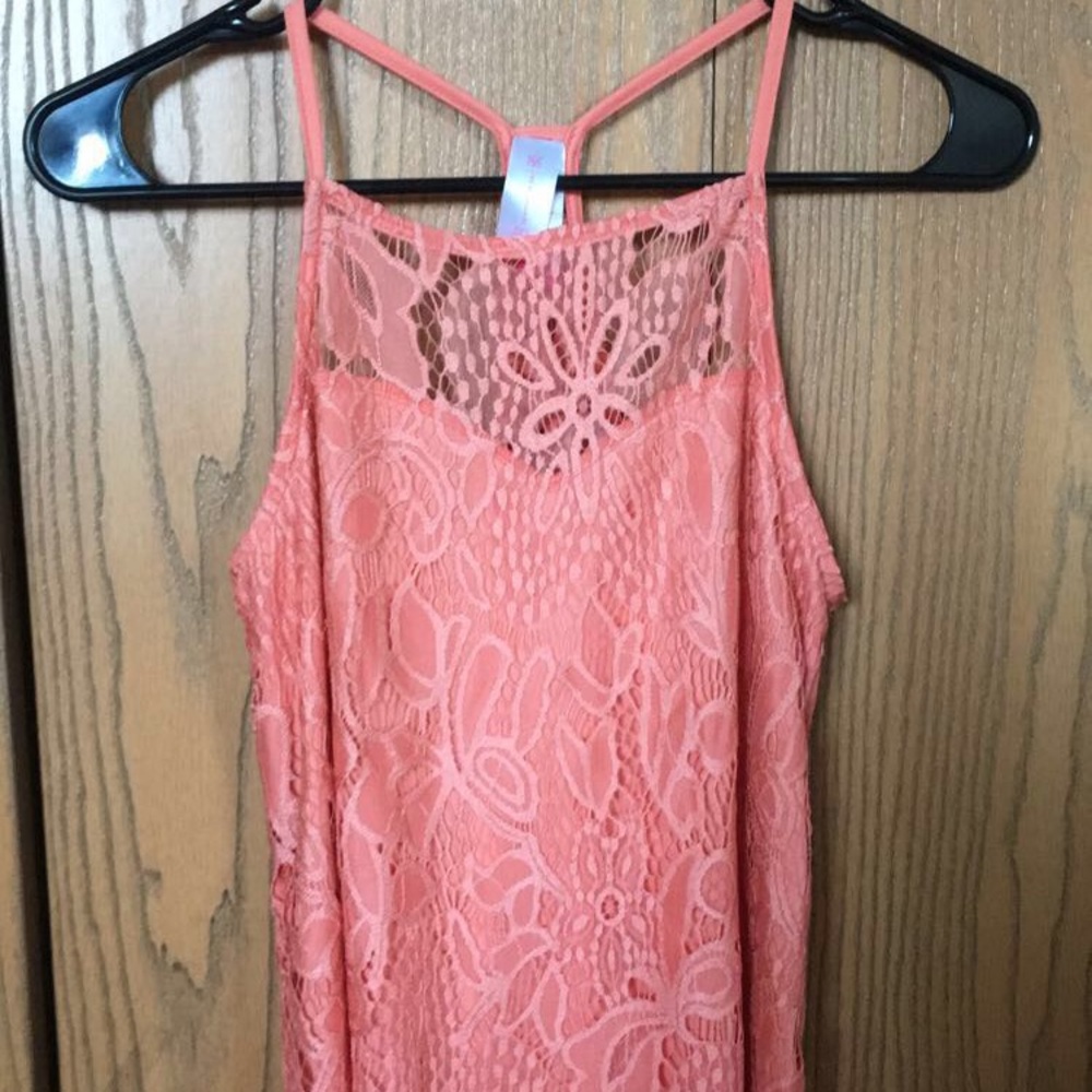 Woman’s tank top